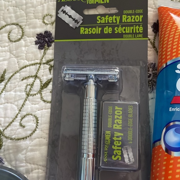 All 6 men care items - Picture 5 of 8